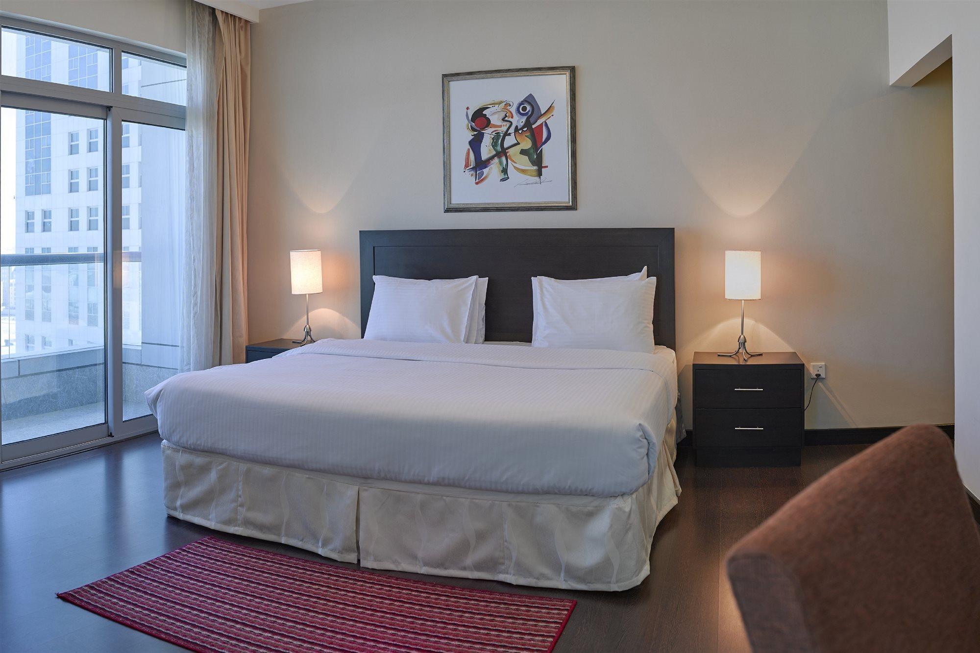 Tulip Hotel & Suites Manáma Kültér fotó